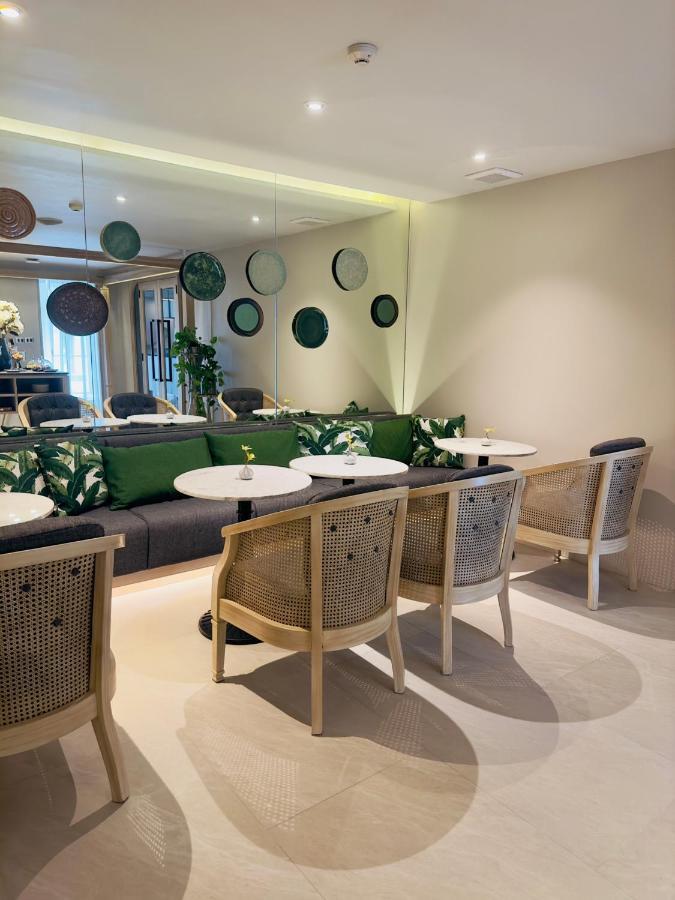 Maladee Rendezvous Hotel 치앙마이 외부 사진